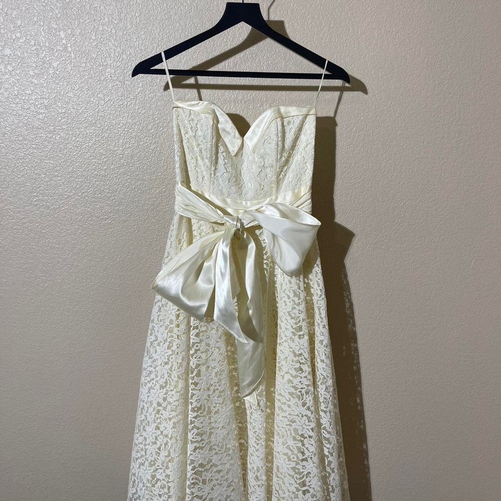 Vintage Gunne Sax dress with a big Bow